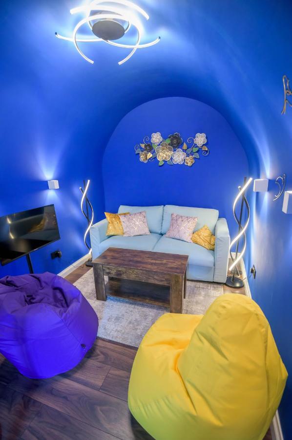 Ferienwohnung Quirky Vaulted Flat With Terrace Bath Exterior foto