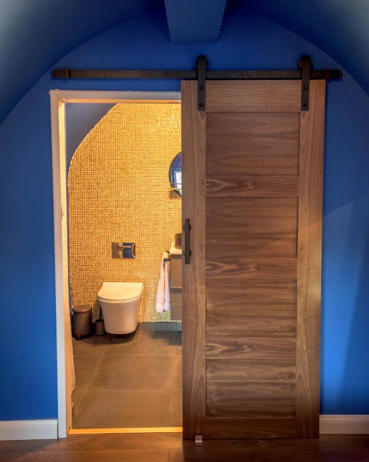 Ferienwohnung Quirky Vaulted Flat With Terrace Bath Exterior foto